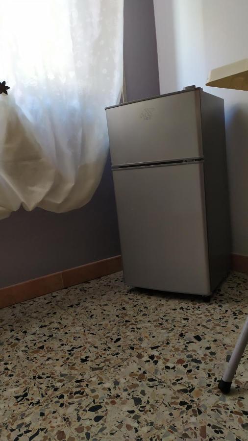 Camera Singola con Bagno Privato Esterno